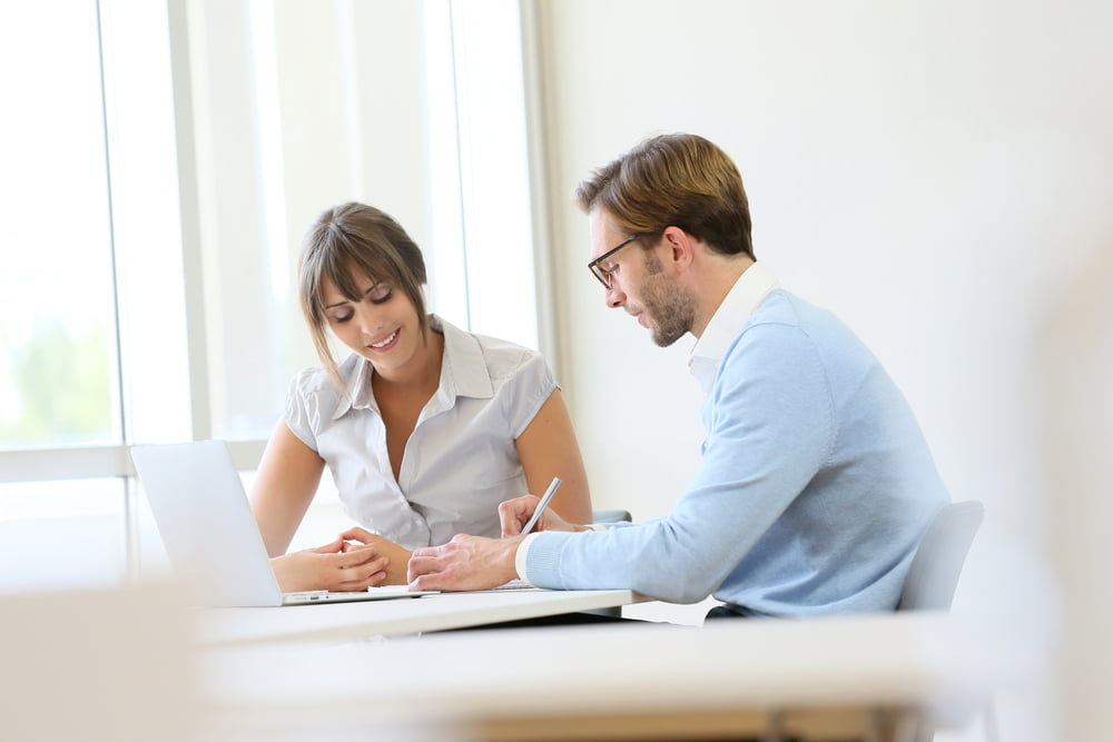 Logiciel GED services financiers