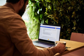 Solutions GED : Simplifier la gestion de vos contrats avec Open Bee